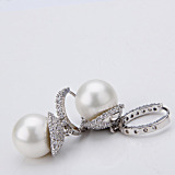 Silver Pearl Earrings